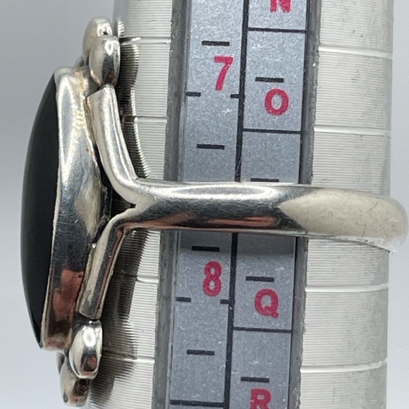 Sterling & Onyx Ring! - Picture 2 of 4